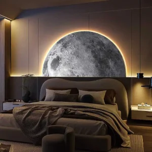 Three dimensional sandstone moon
